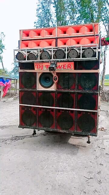 Speaker stack, rear view